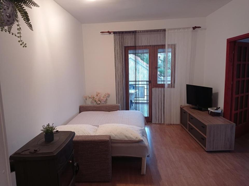 שיבניק Apartmani Mare מראה חיצוני תמונה